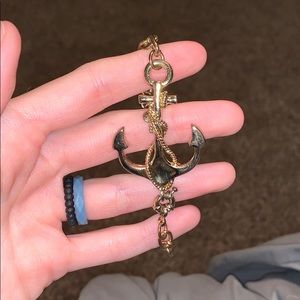 Gold anchor bracelet
